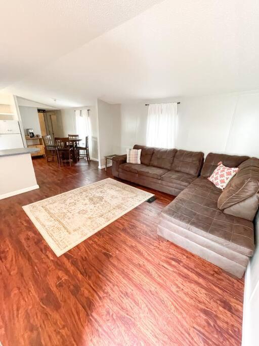 Centrally Located 3 Bedroom ウェスト・モンロー エクステリア 写真